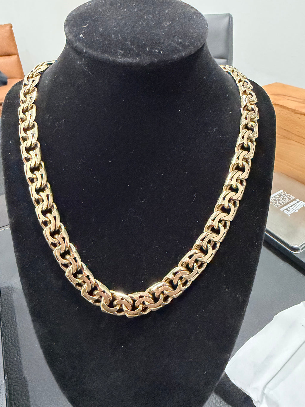 McAllen Jewelers 10K YELLOW GOLD CHINO LINK CHAIN