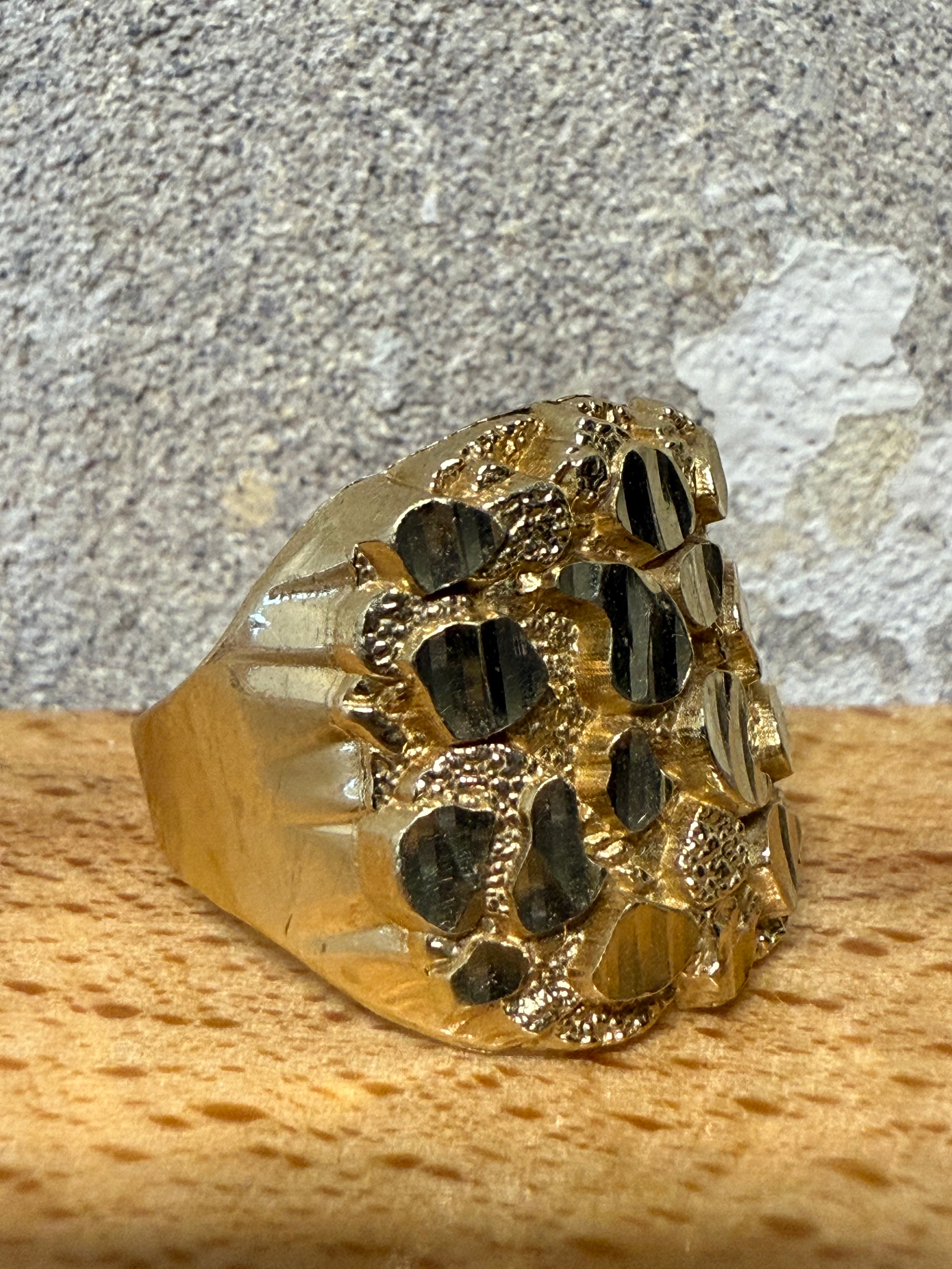 MCALLEN JEWELERS 10K YELLOW GOLD RING